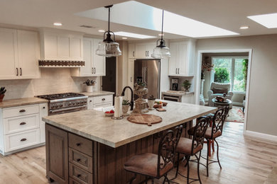 Mountain style kitchen photo in San Luis Obispo
