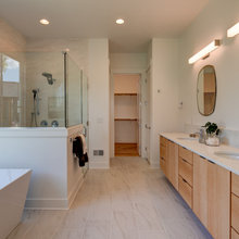 Upstairs Bathroom