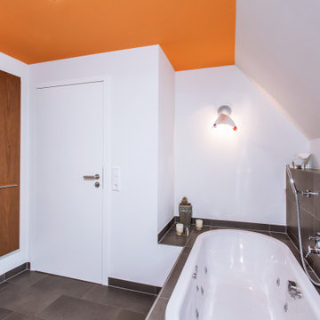 Gemütliches Badezimmer