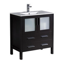 Di hall bath