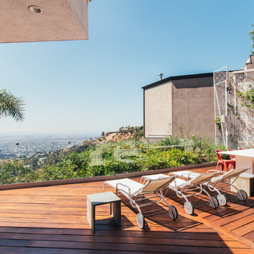 2137 Sunset Plaza Drive