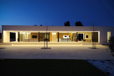 Exterior home idea in Other