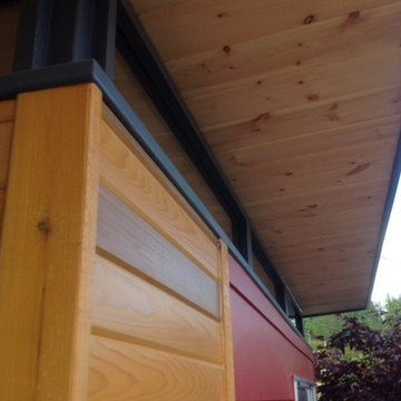 10' by 12' Seattle studio