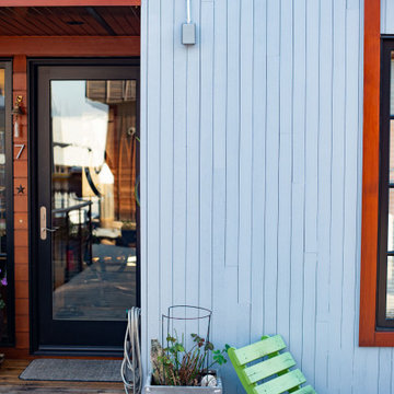South Lake Union Houseboat.