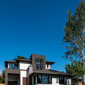 CONTEMPORARY UPDATE TO 50'S SPLIT LEVEL