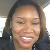 Esther Laury's photo