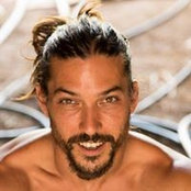 Sean Roulans foto