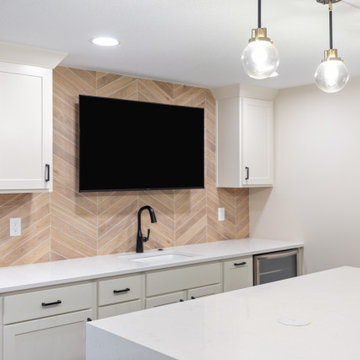 Traditional/Transitional Basement Finish Leawood, KS