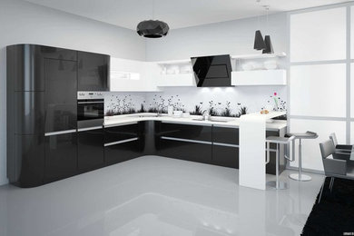 Glass printed backsplash