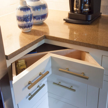 Classic white & Rich Gold Kitchen
