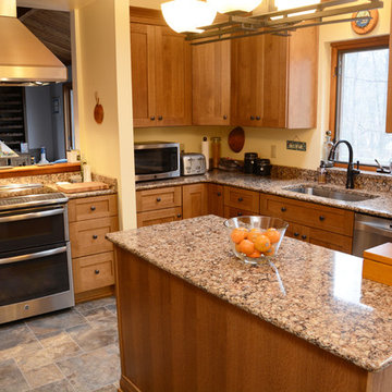 Quarter Sawn White Oak - Mesquite - Shaker Medium