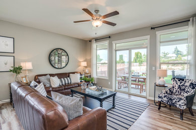 Living room - traditional living room idea in Seattle