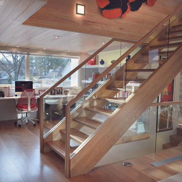 Rift & Quartered White Oak Hardwood Floor in Atlanta Modern Home