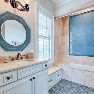 Bäder mit Terrazzo-Waschbecken/Waschtisch und offener Dusche Ideen