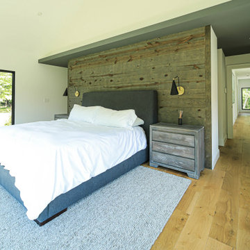 Compact Contemporary