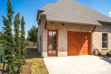 Traditional exterior home idea in Dallas