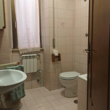 Green Bathroom