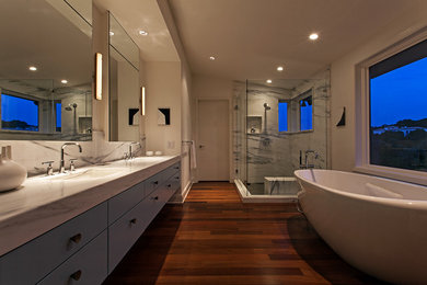 Inspiration for a contemporary bathroom remodel in Austin