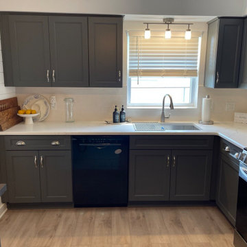 Kitchen Remodel With New Cabinets and Butcher Block Countertop
