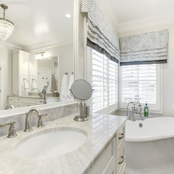 Beautiful & Bright Ashburn Master Bathroom