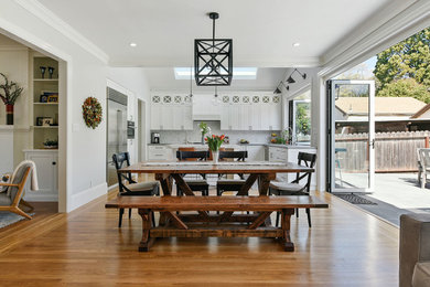 Inspiration for a contemporary dining room remodel in San Francisco