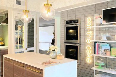 Inspiration for a 1950s kitchen remodel in Miami