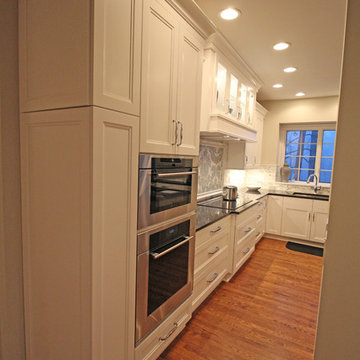 Elegant Traditional Kitchen - Romeo, MI