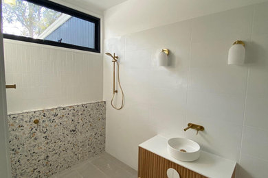Photo of a bathroom in Newcastle - Maitland.