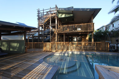 Design ideas for a beach style home design in Sunshine Coast.