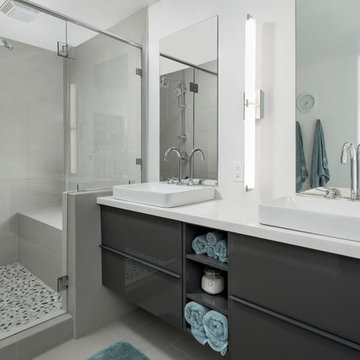 Midcentury Bathroom