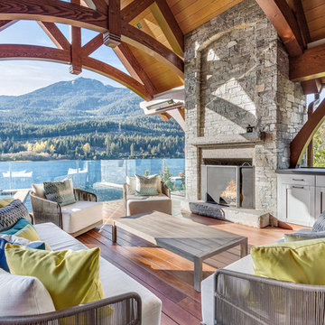 Grand Mountain Lodge