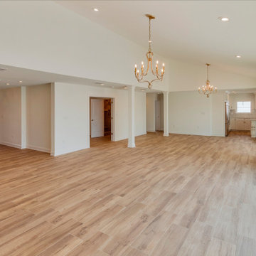 661 Harbor Island Entry