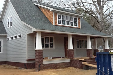 Arts and crafts exterior home photo in Raleigh