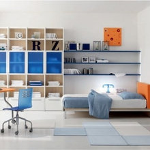 gil's room