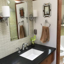 Upstairs guest bathroom