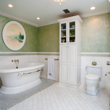 Bathroom, Northport