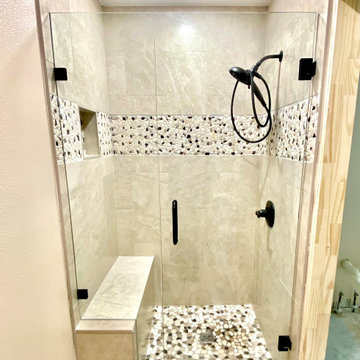 Frameless with Matte Black Hardware