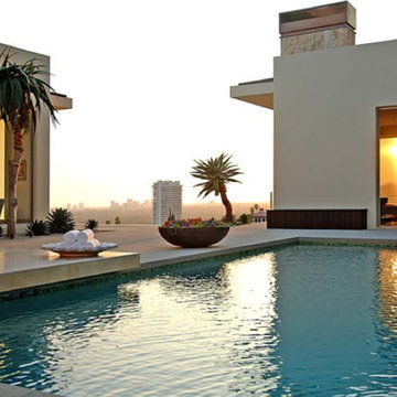 Hollywood Hills Glass Tile Swimming Pool, Vanishing Edge Spa, Entry Watershape