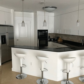 Modern Kitchen Remodel Done With High Gloss Acrylic Doors