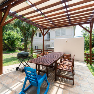 横浜のカントリー風おしゃれなテラス・中庭の写真