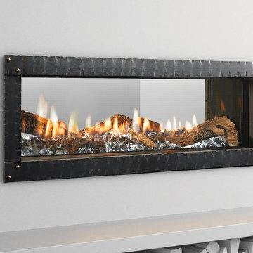 MEZZO See-Through Gas Fireplace