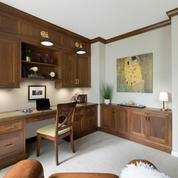 Opulent Office Oasis