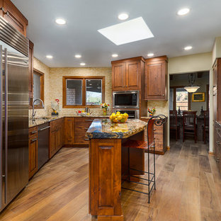 Ain't nobody here but us chickens