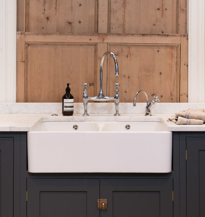 Transitional Kitchen by deVOL Kitchens