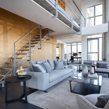 A-Mezzanine Downtown Views