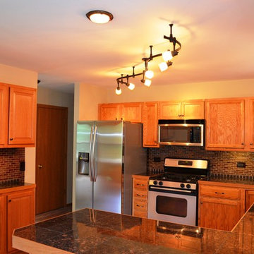 572 Cardinal, Round Lake Beach IL