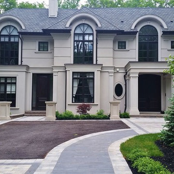 Classic Style - Circular Driveway - GTA