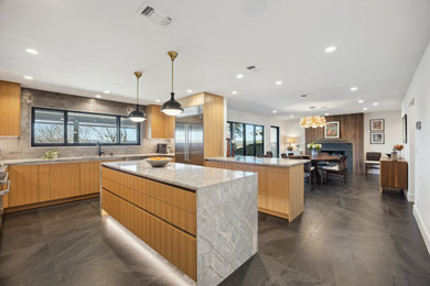 Example of a trendy kitchen design in Austin
