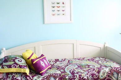 Minimalist bedroom photo in Other
