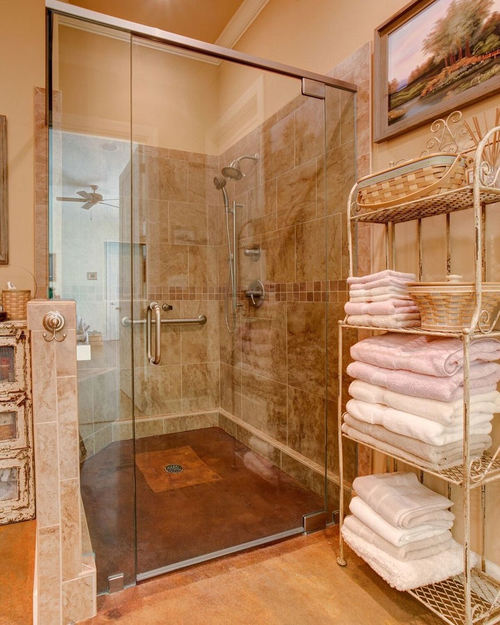Bath & Kitchen